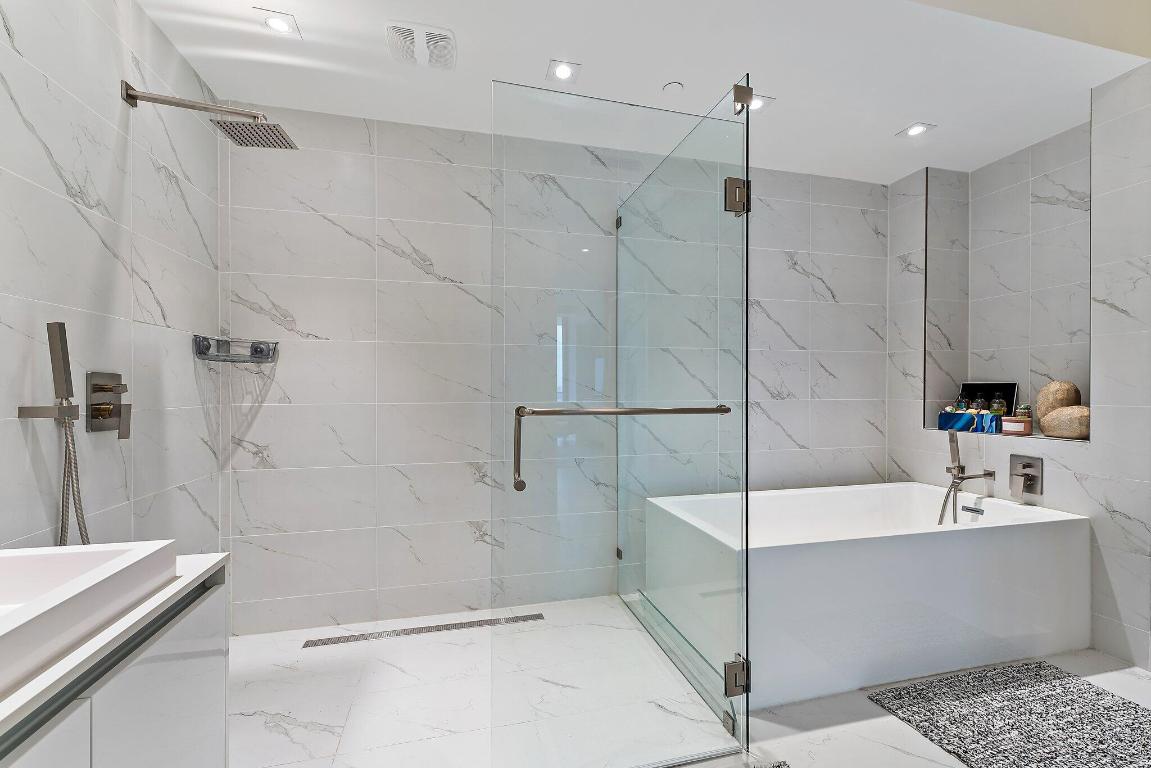3100 N Ocean Drive 1501 Property Photo 24