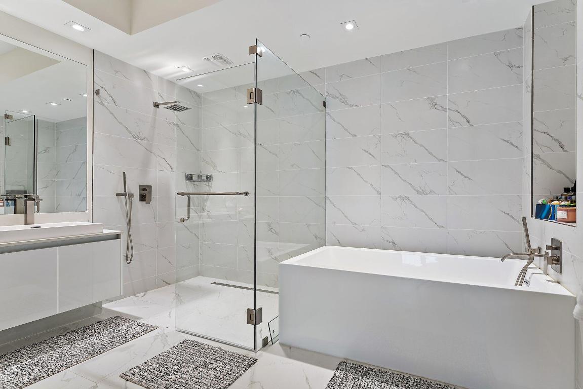 3100 N Ocean Drive 1501 Property Photo 25