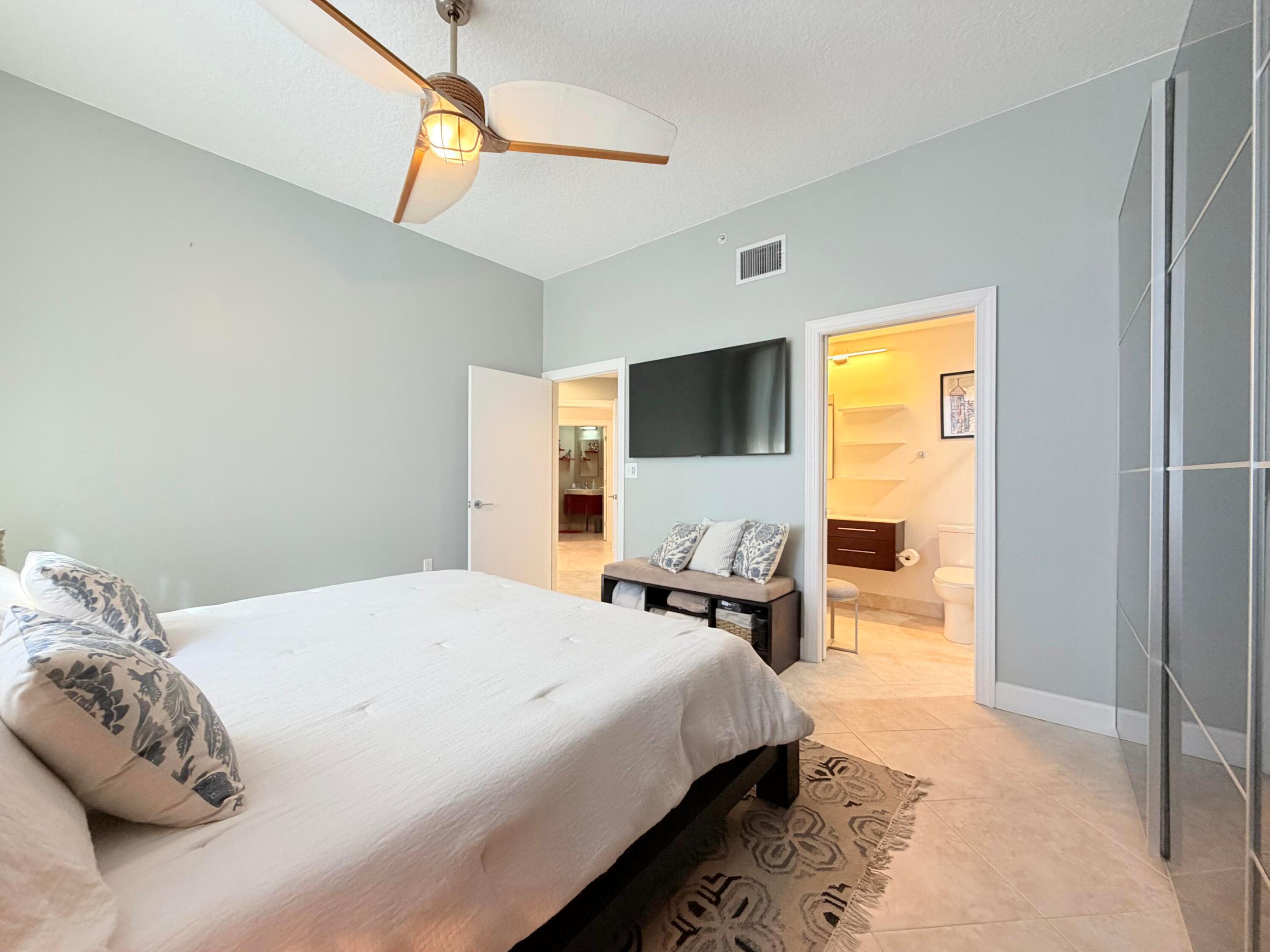 3880 N Highway A1a 104 Property Photo 52