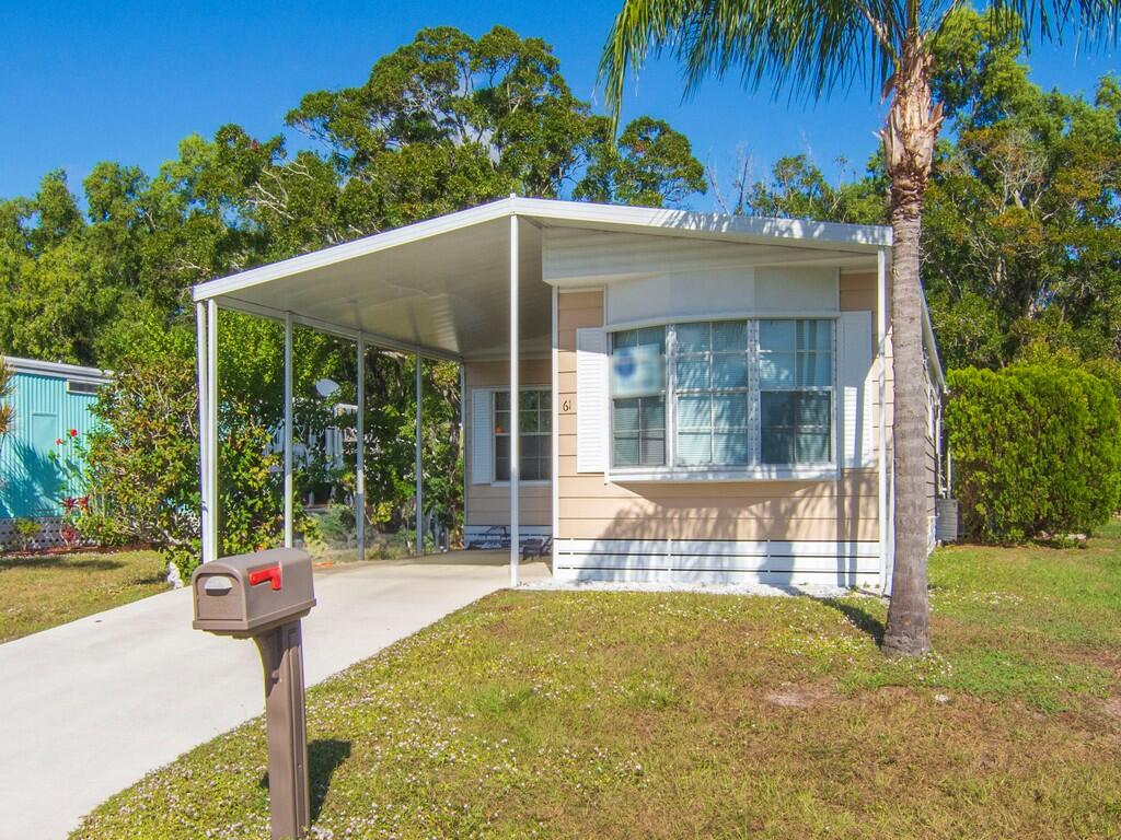 61 E Caribbean Property Photo 1