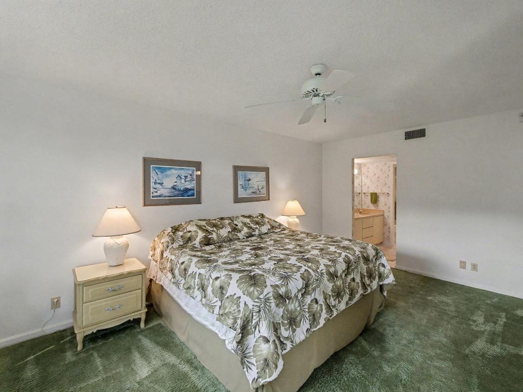 1205 Sandy Lane 246 Property Photo 9
