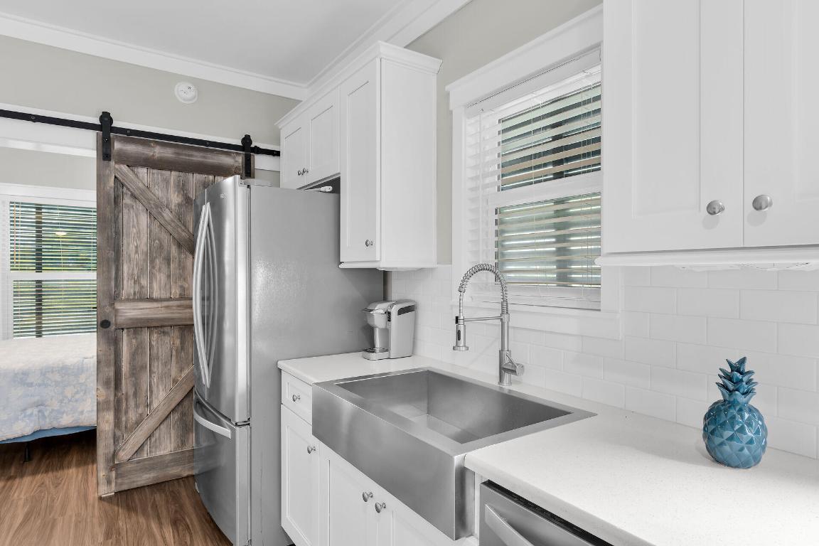 101 11th Street 19 Property Photo 8