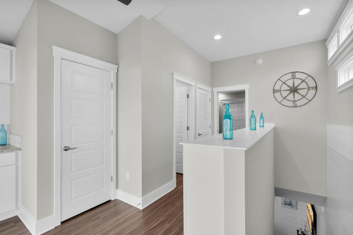 101 11th Street 19 Property Photo 13