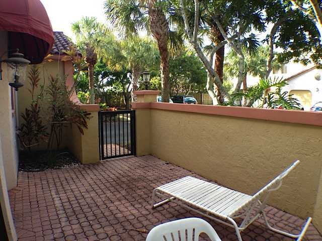 49 Uno Lago Drive Property Photo 3