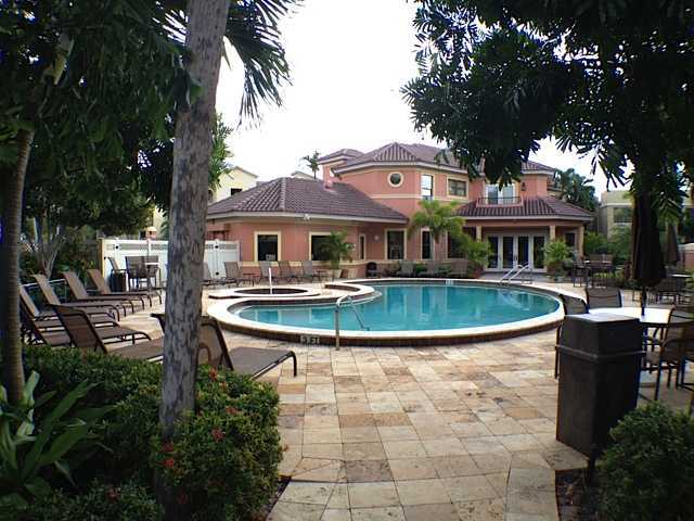 49 Uno Lago Drive Property Photo 16