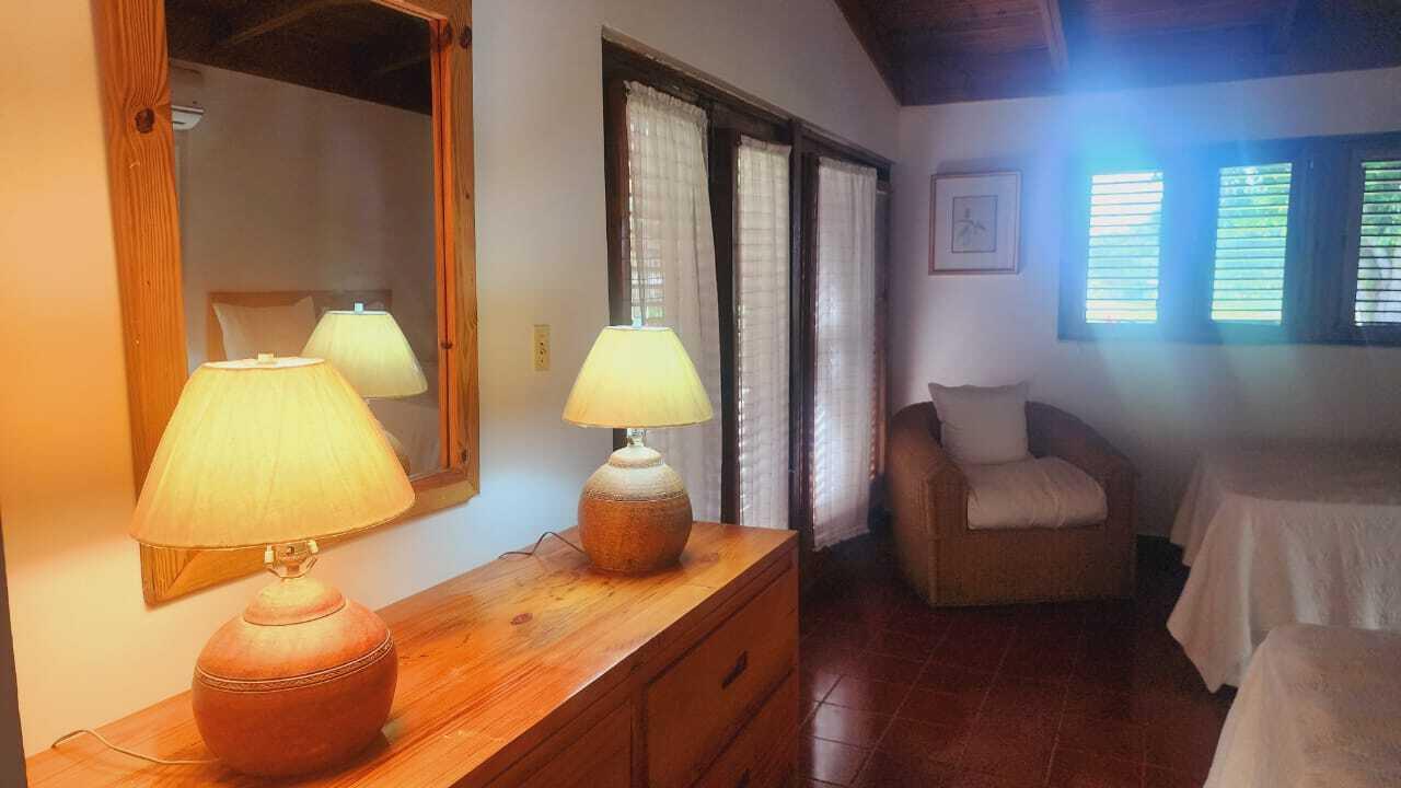 143 00 Property Photo 10
