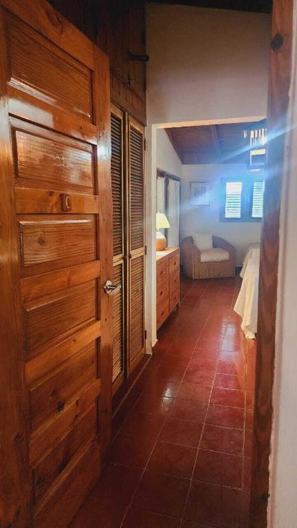 143 00 Property Photo 12