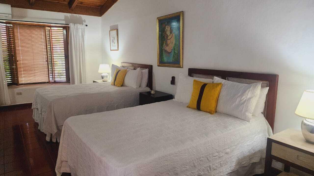 143 00 Property Photo 15