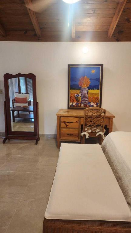 143 00 Property Photo 23