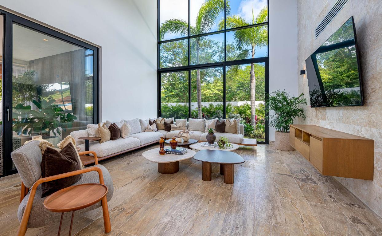 1 00 Property Photo 19