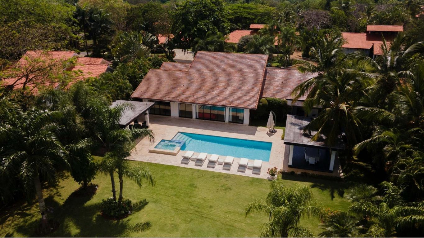 35 20 Property Photo 2