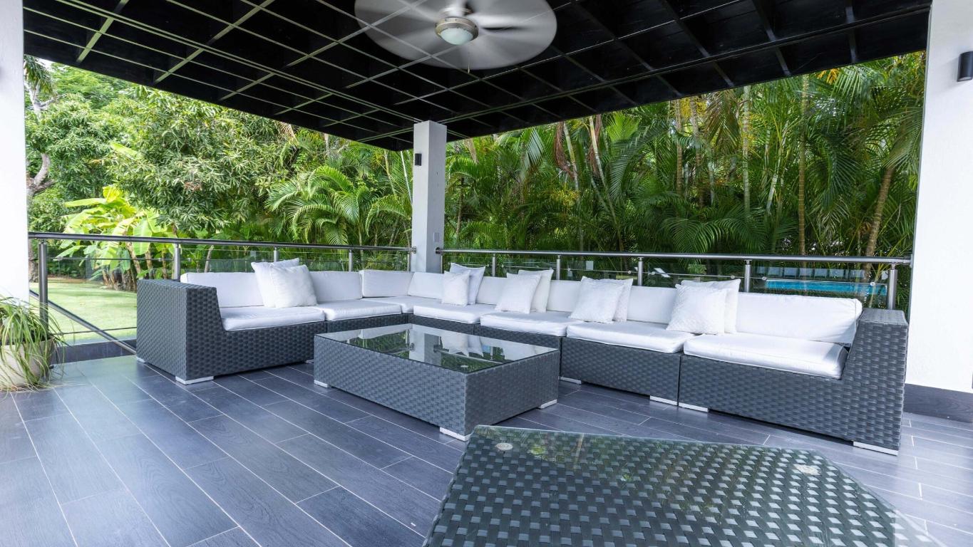 35 20 Property Photo 6