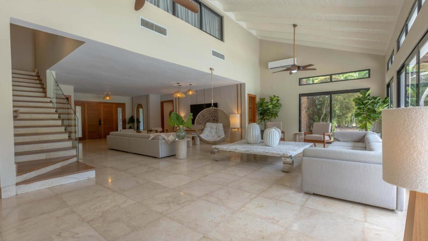 35 20 Property Photo 13