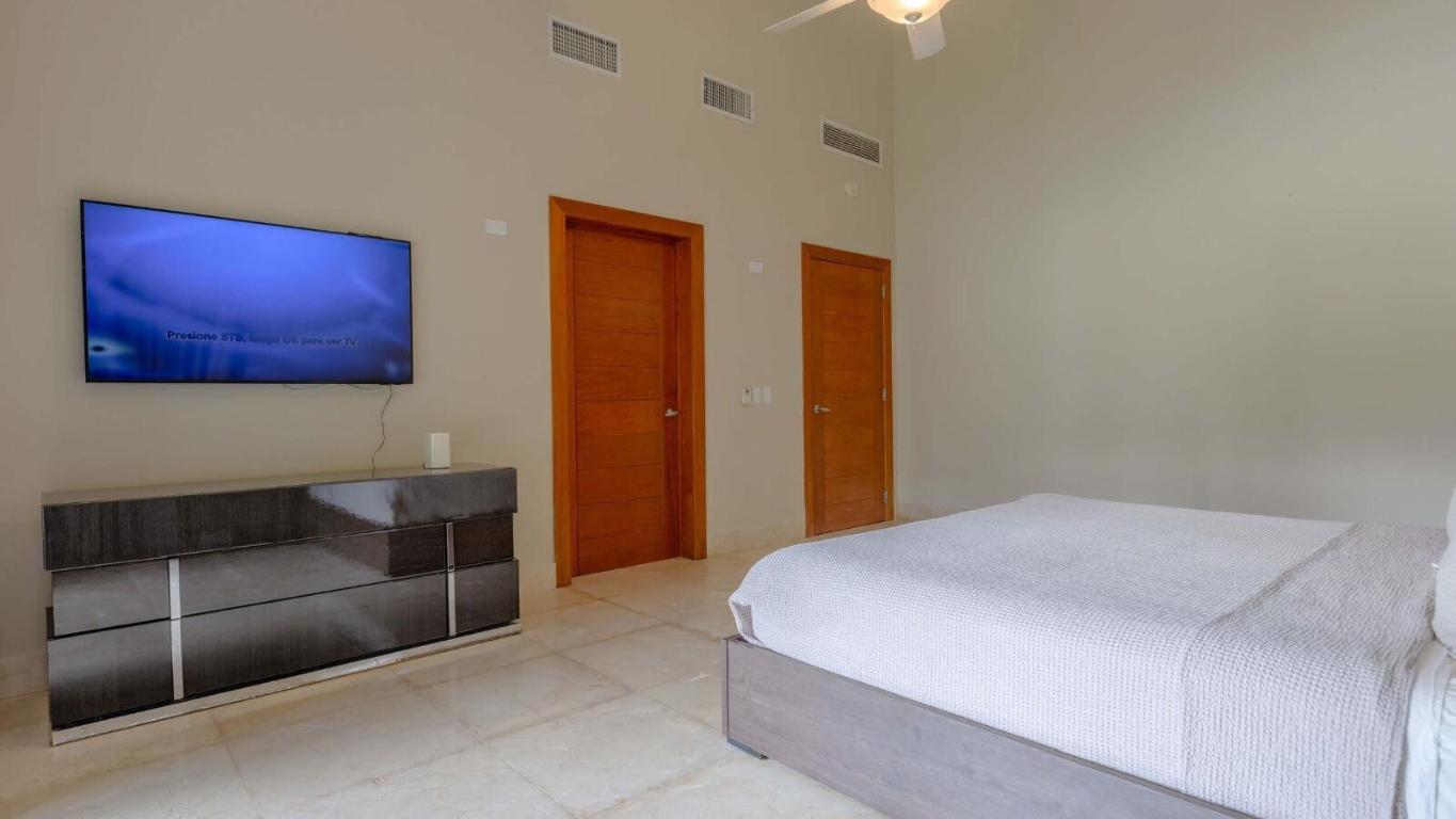 35 20 Property Photo 41
