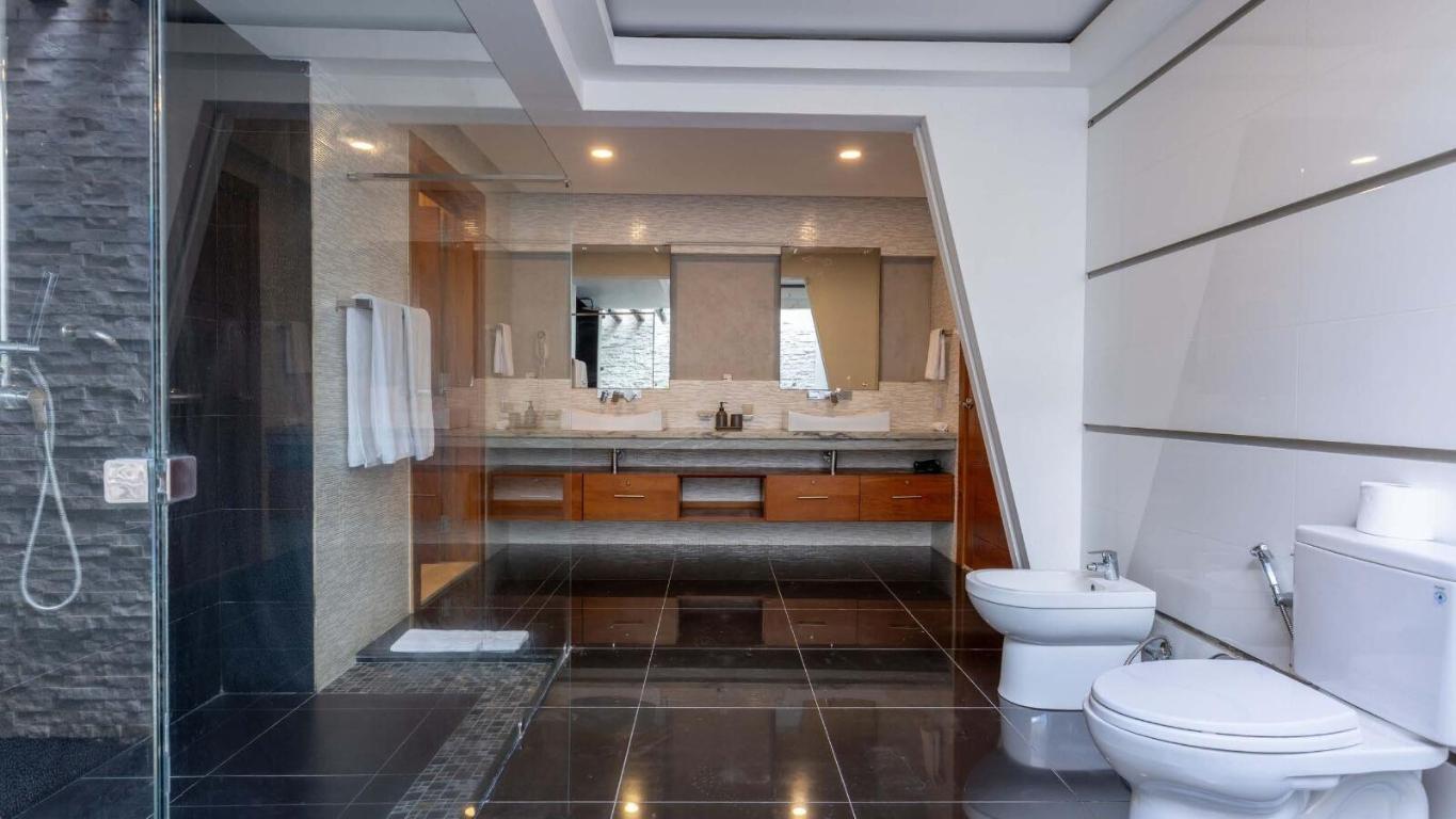 35 20 Property Photo 42