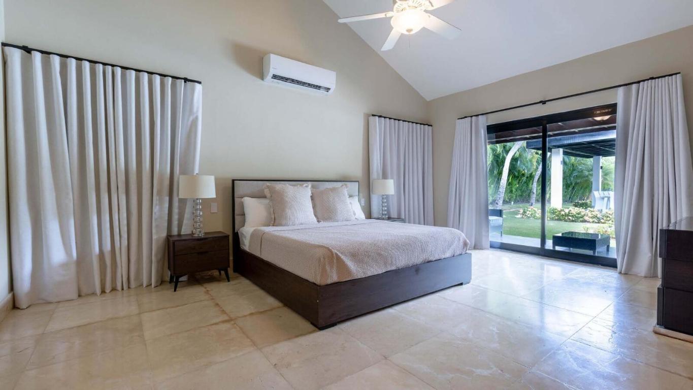 35 20 Property Photo 46