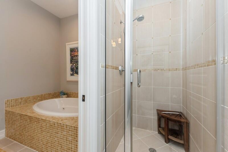310 E Mallory Circle Property Photo 28