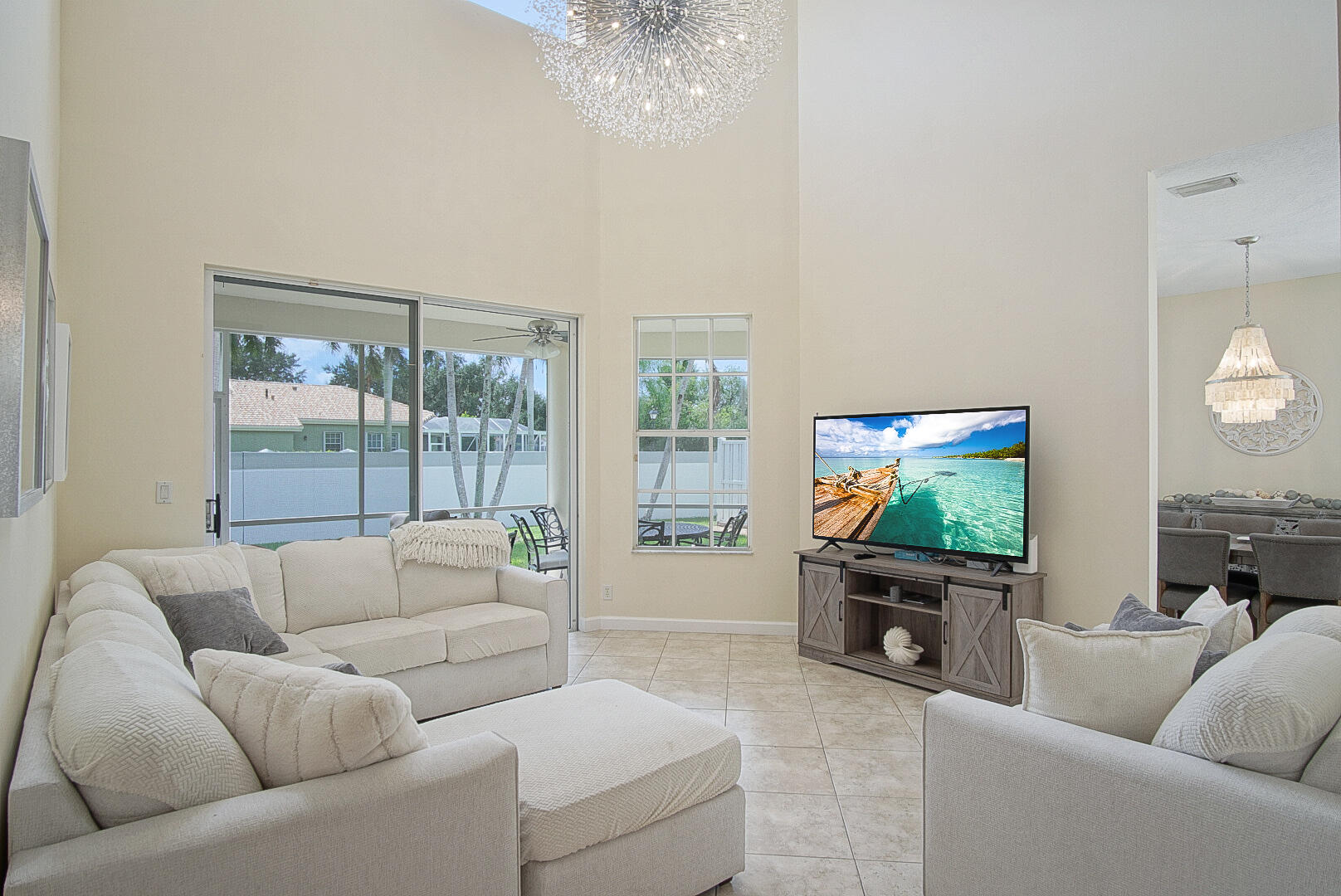 8176 Quail Meadow Way Property Photo 7