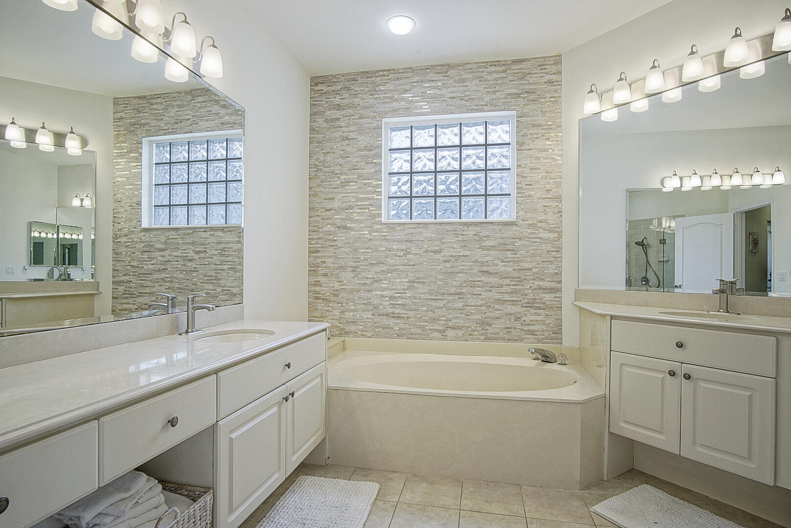 8176 Quail Meadow Way Property Photo 21