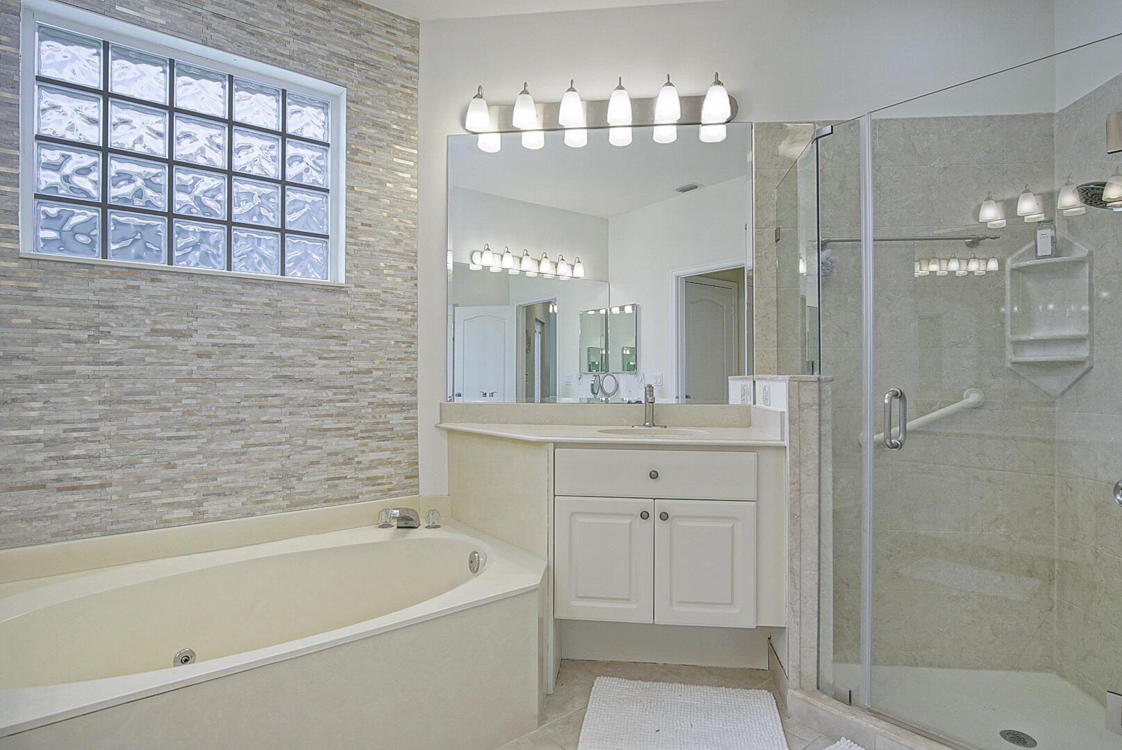 8176 Quail Meadow Way Property Photo 22