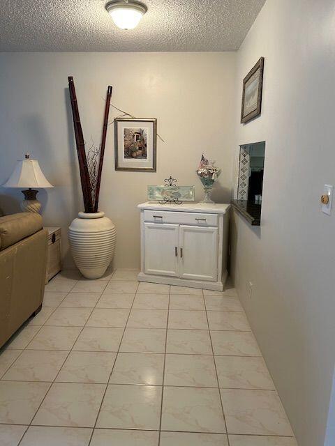 2615 S Garden Drive 103 Property Photo 6