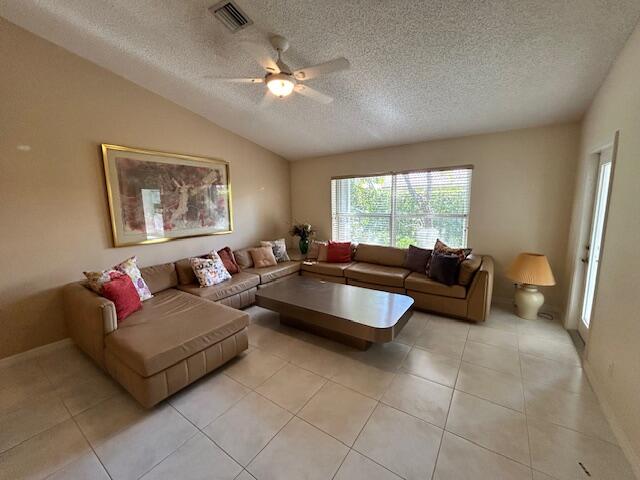 6092 Petunia Road Property Photo 5
