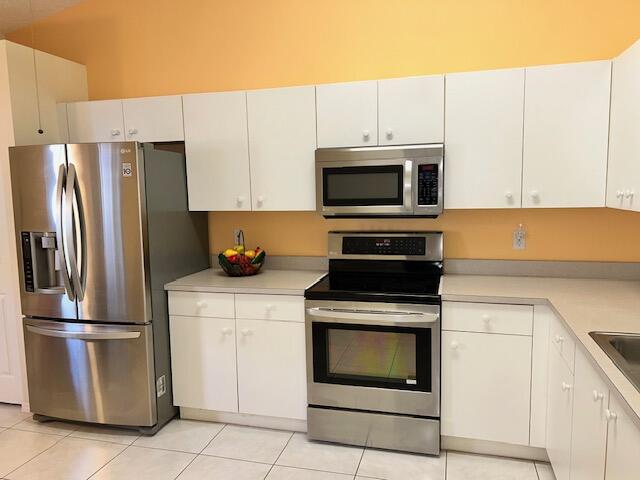 6092 Petunia Road Property Photo 7