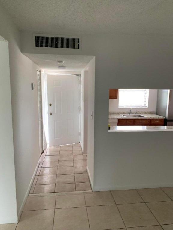 2050 N Congress Avenue 301 Property Photo 3