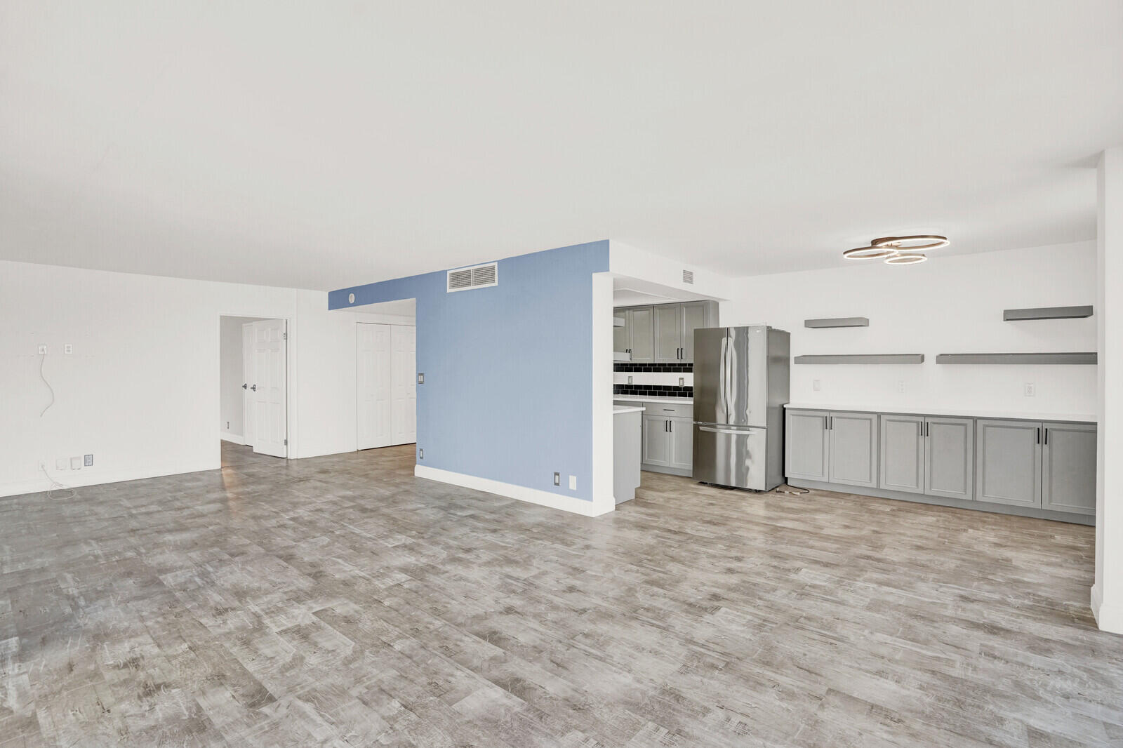 5460 N Ocean Drive 1d Property Photo 19