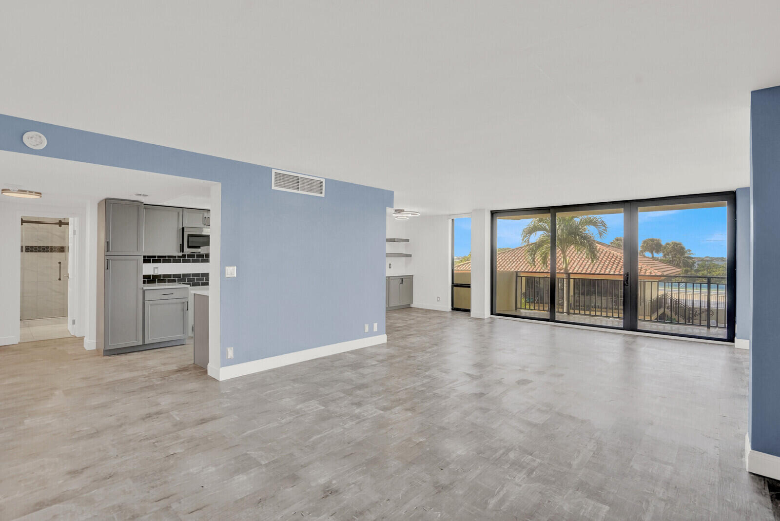 5460 N Ocean Drive 1d Property Photo 23
