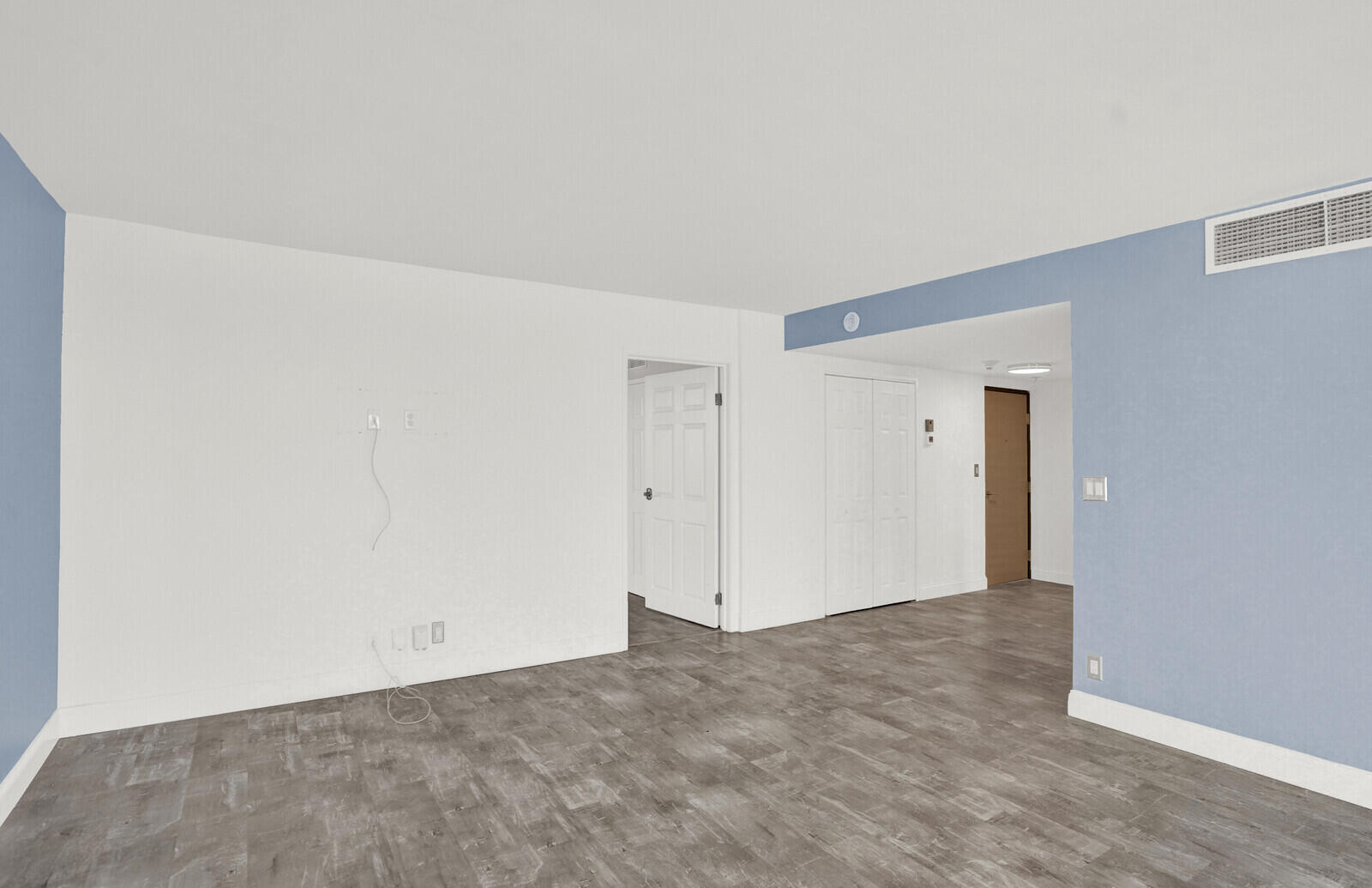 5460 N Ocean Drive 1d Property Photo 25
