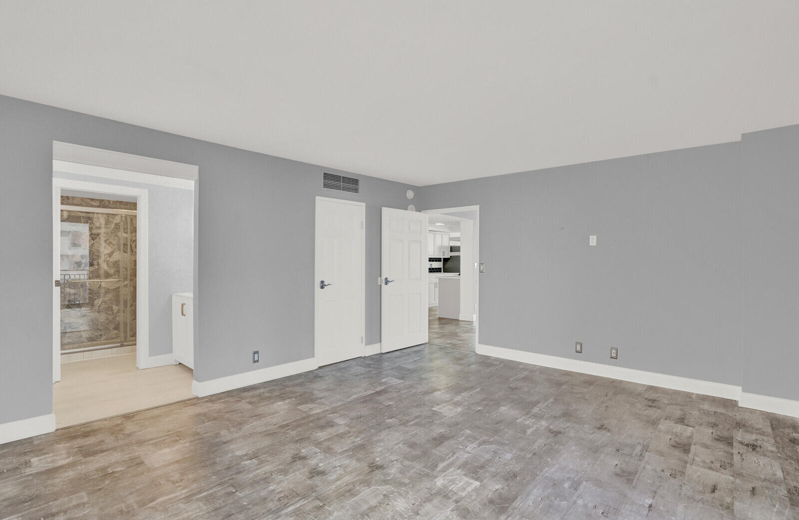 5460 N Ocean Drive 1d Property Photo 29