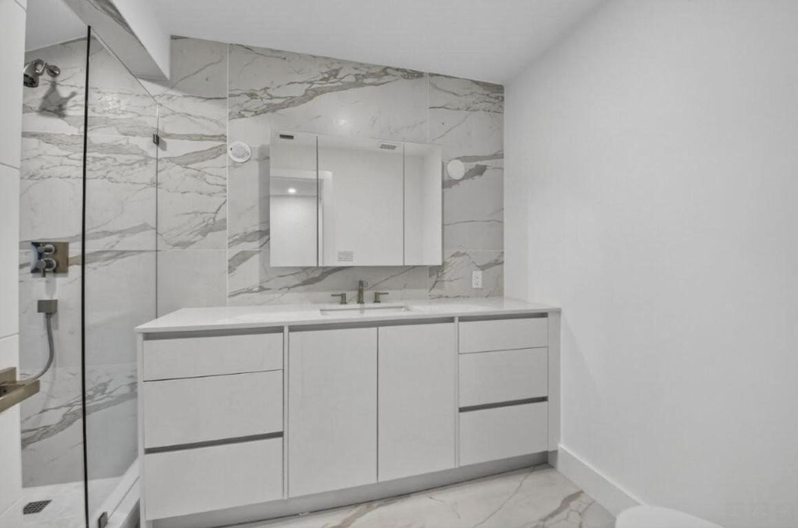 7126 Rain Forest Drive Property Photo 4