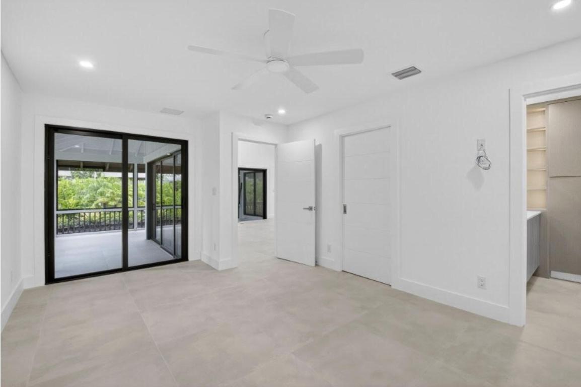 7126 Rain Forest Drive Property Photo 17
