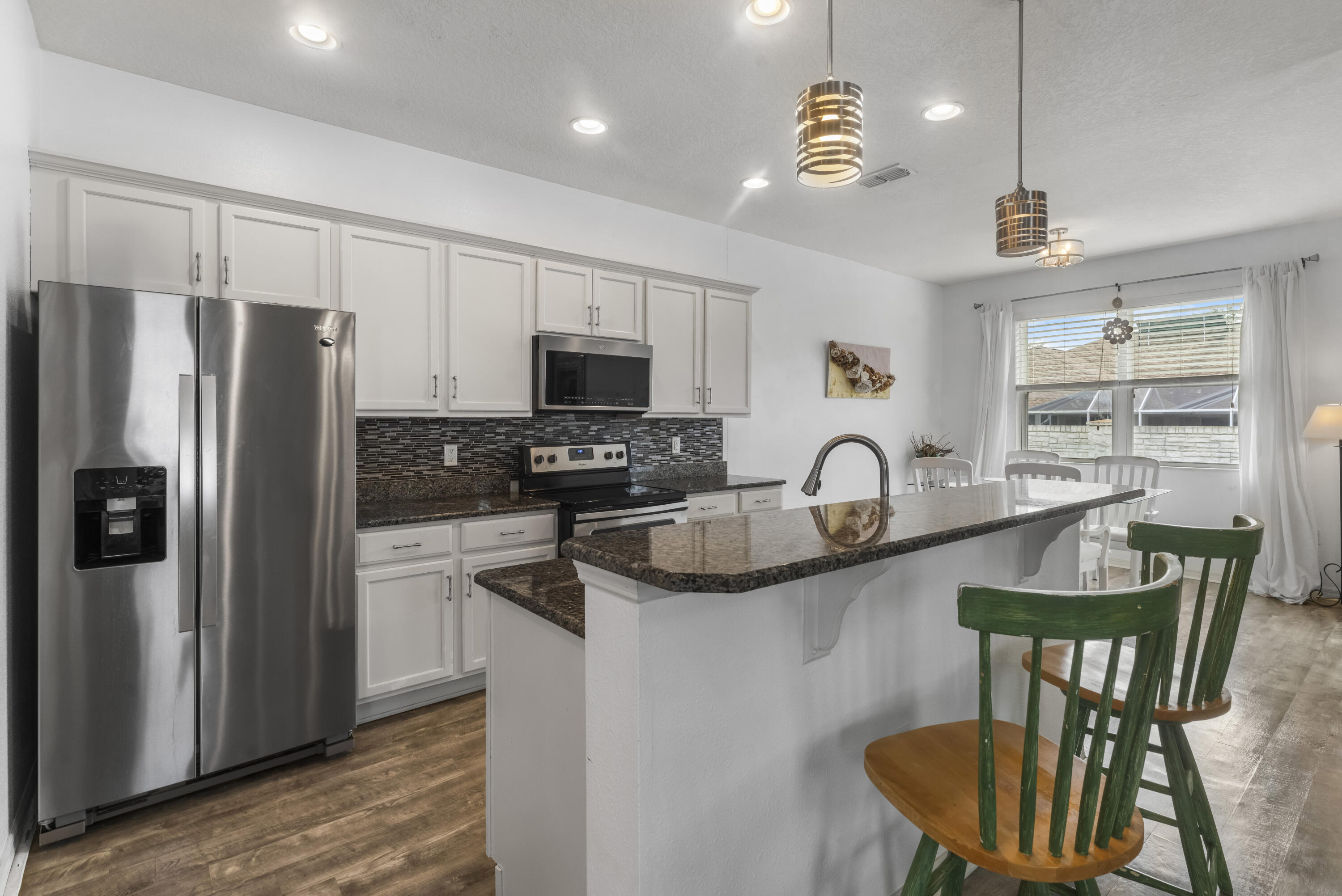 110 65th Avenue E Property Photo 11