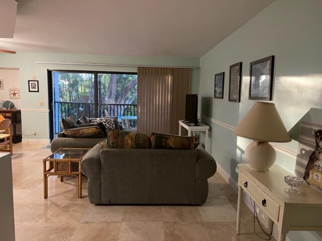 1605 S Us Highway 1 E203 Property Photo 5