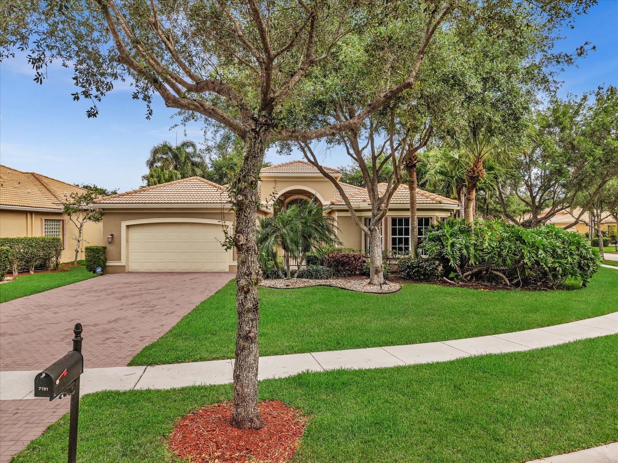 7191 Corning Circle Property Photo 1