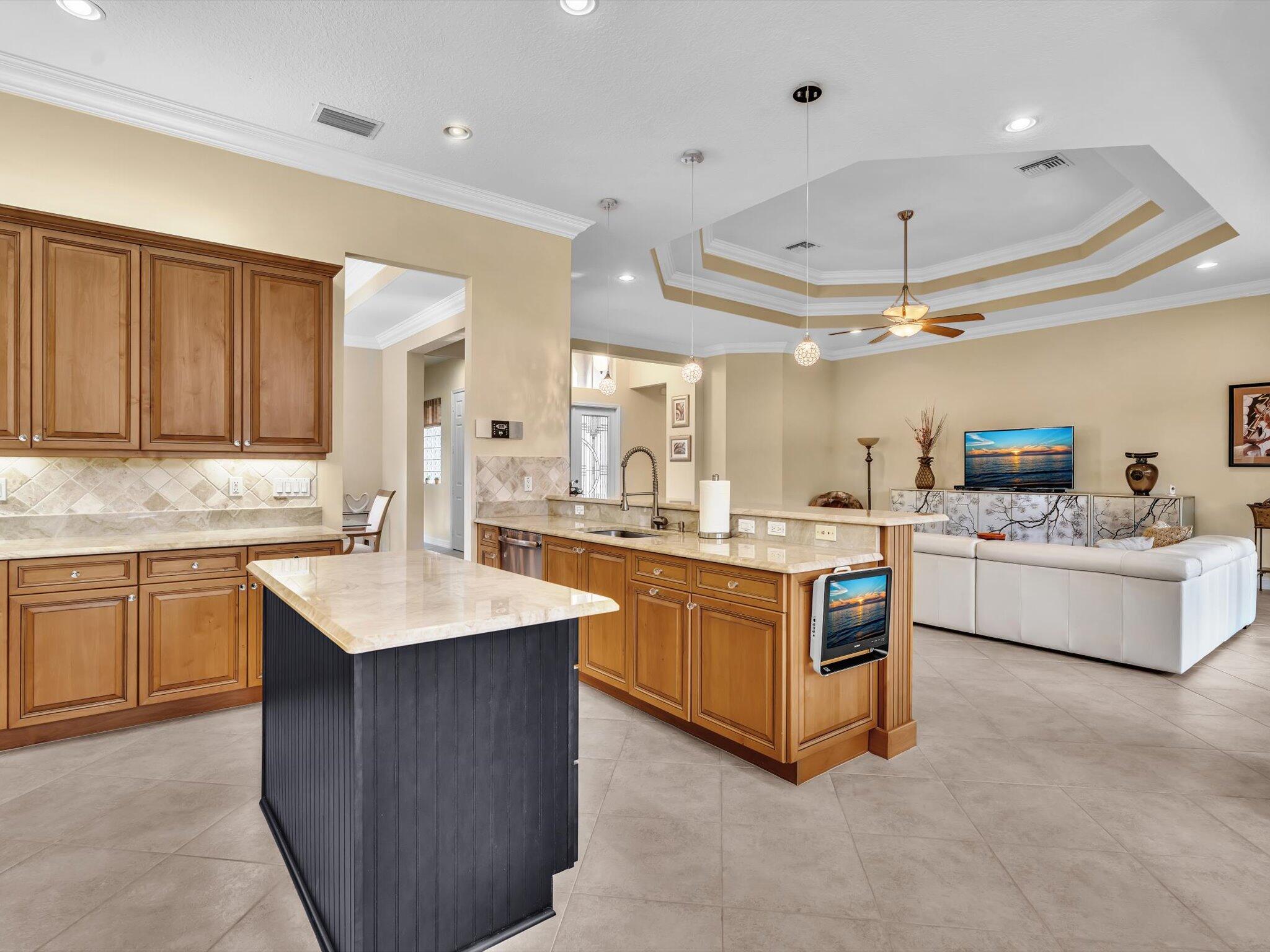 7191 Corning Circle Property Photo 13