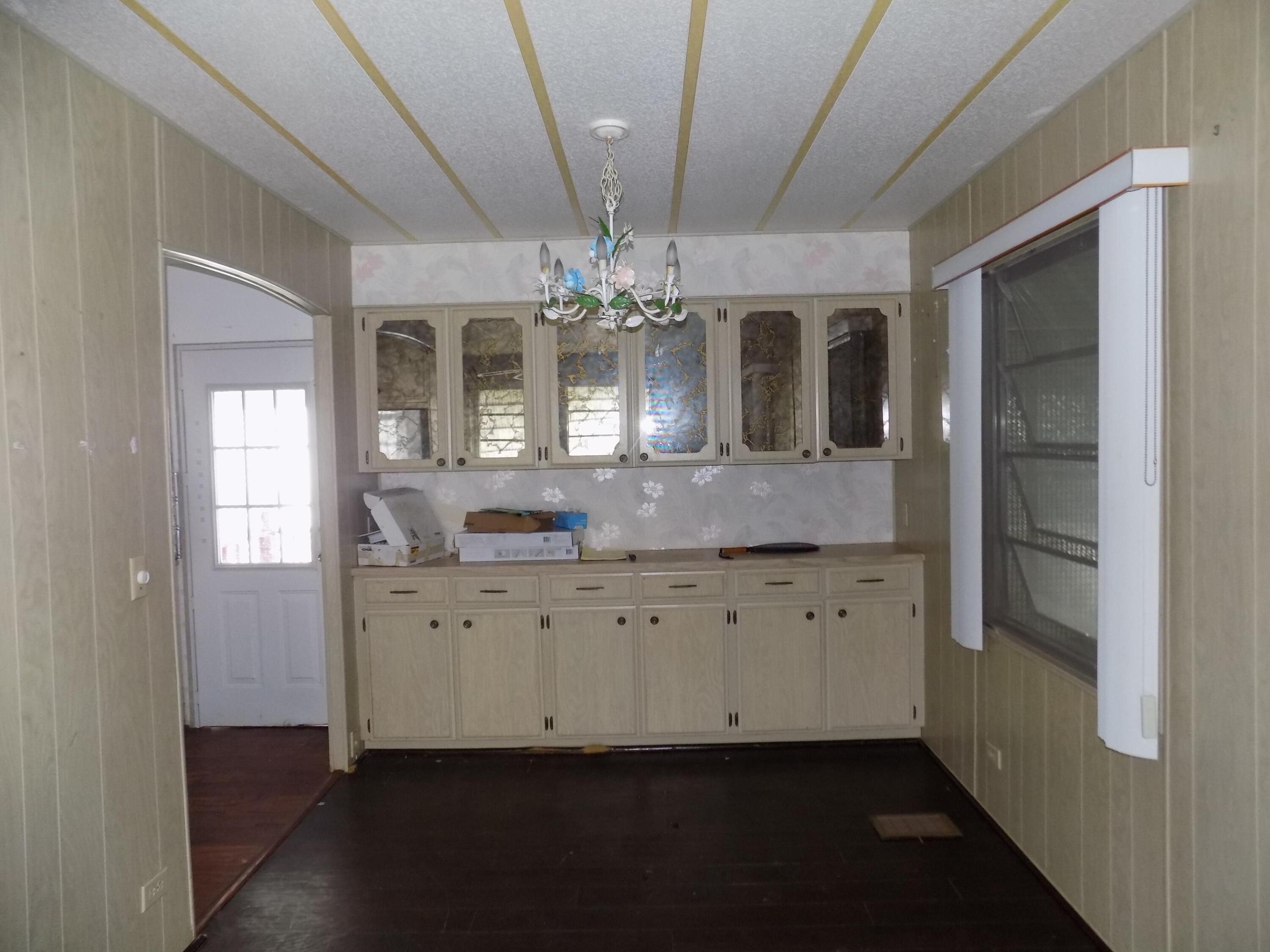 18009 Huapi Property Photo 3
