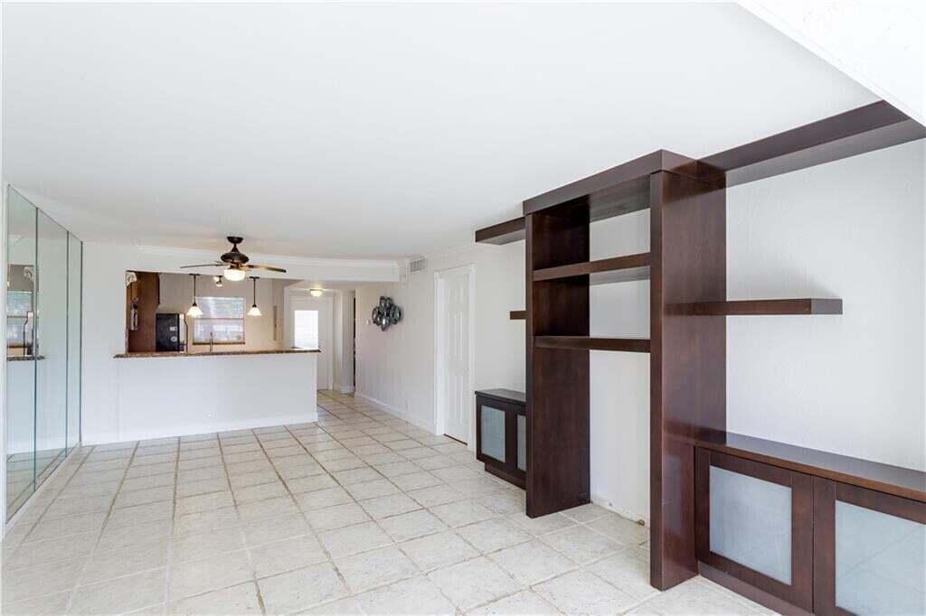 2800 Fiore Way 2060 Property Photo 7