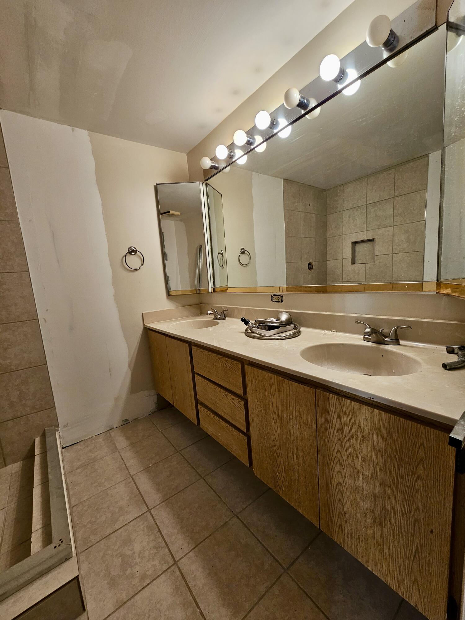5152 51st Way Property Photo 11