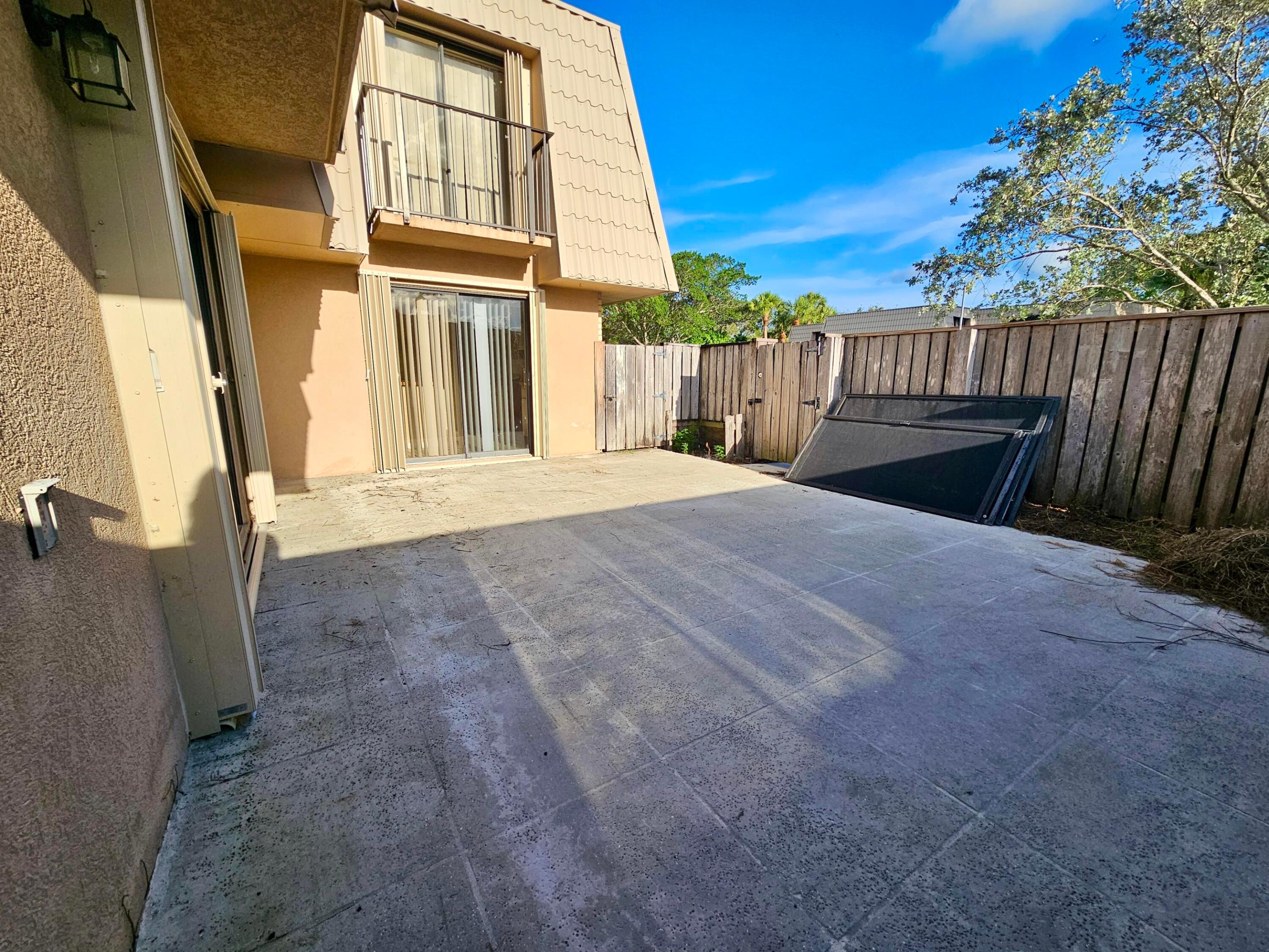 5152 51st Way Property Photo 24