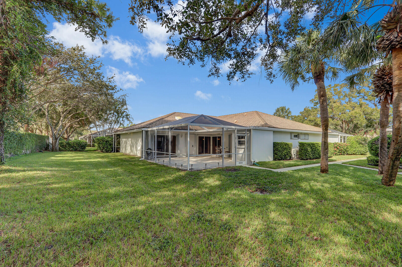 9503 Chapman Oak Court