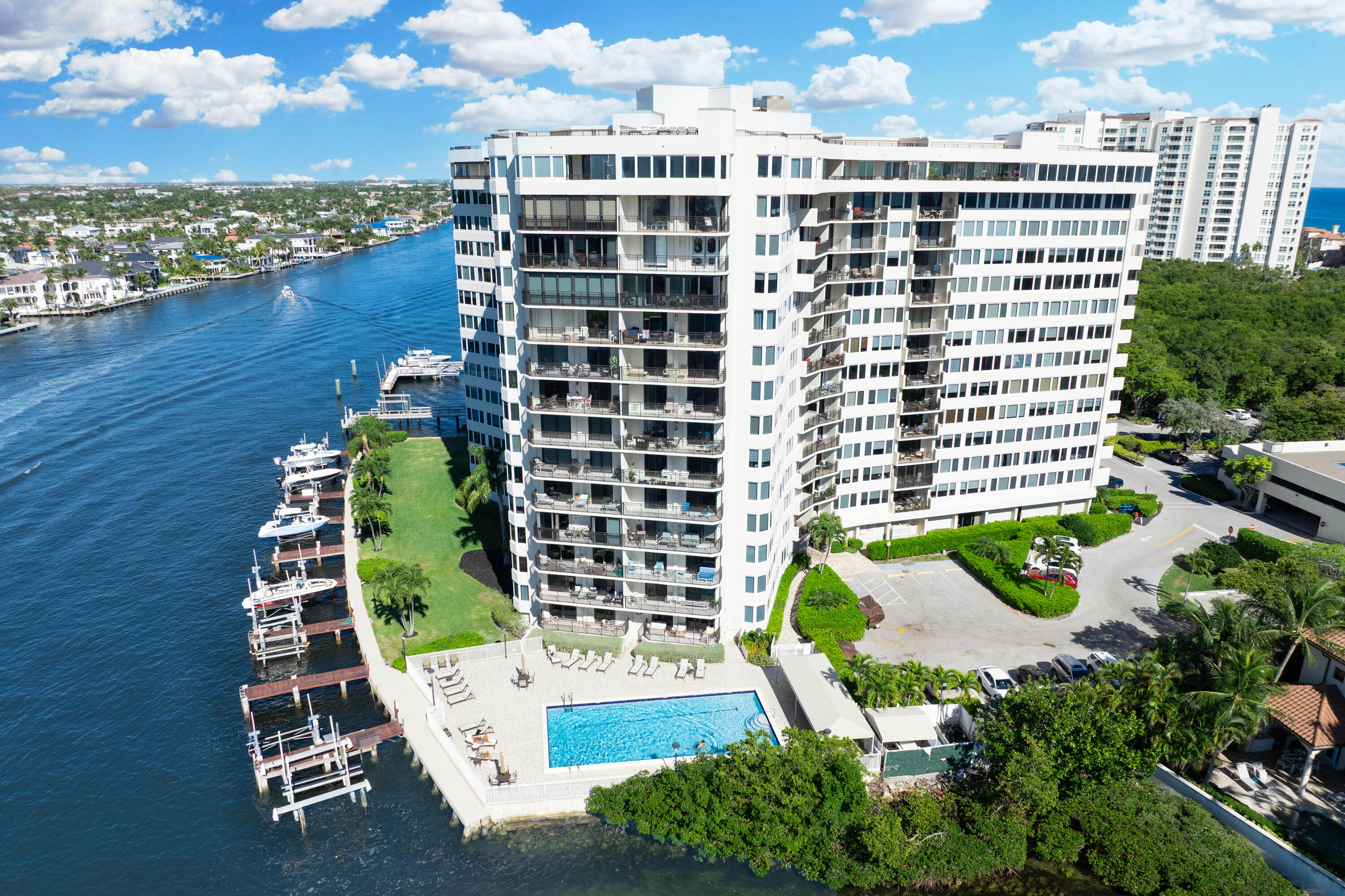 3912 S Ocean Boulevard 806