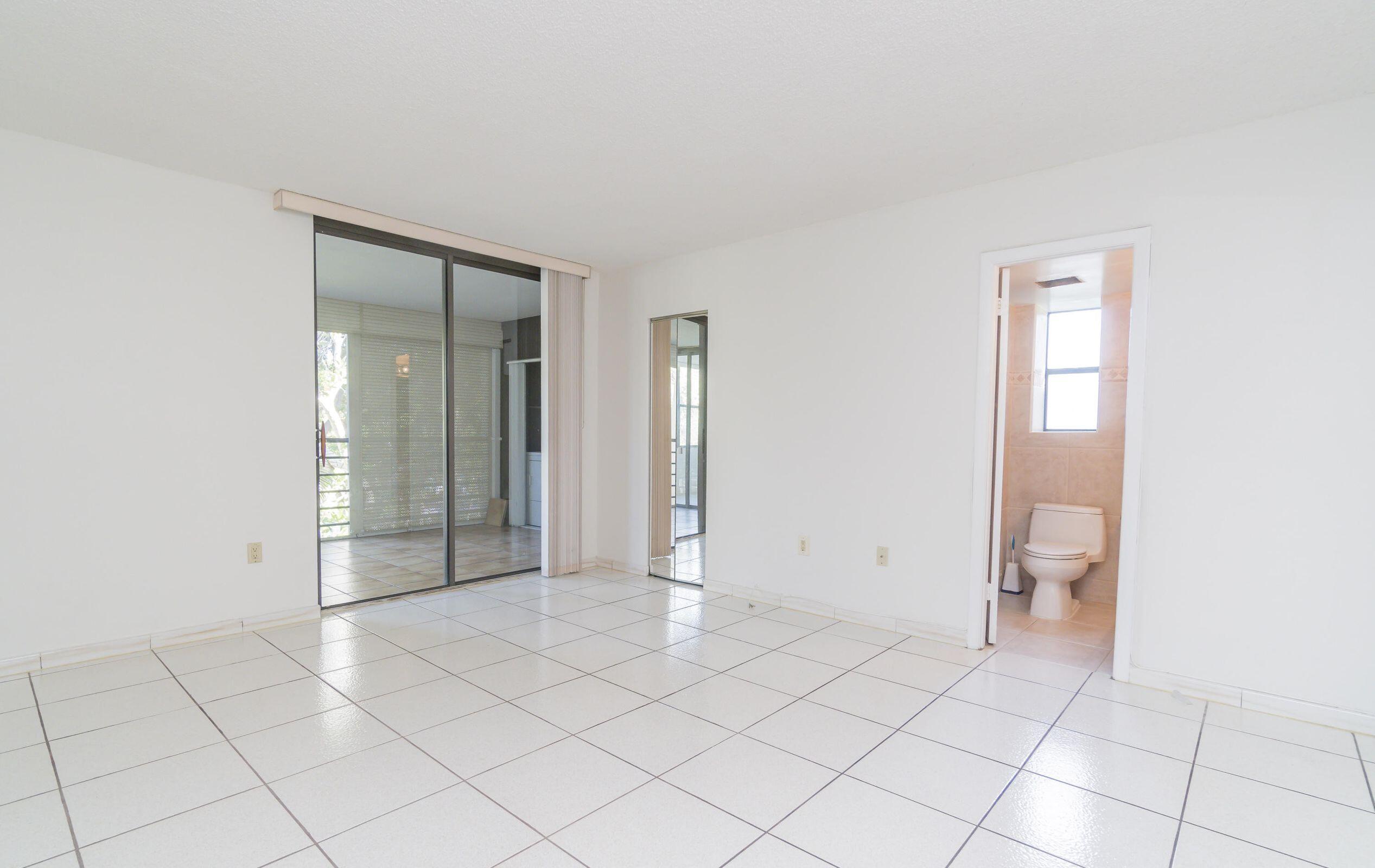 20341 Ne 30th Avenue Ph14-6 Property Photo 15