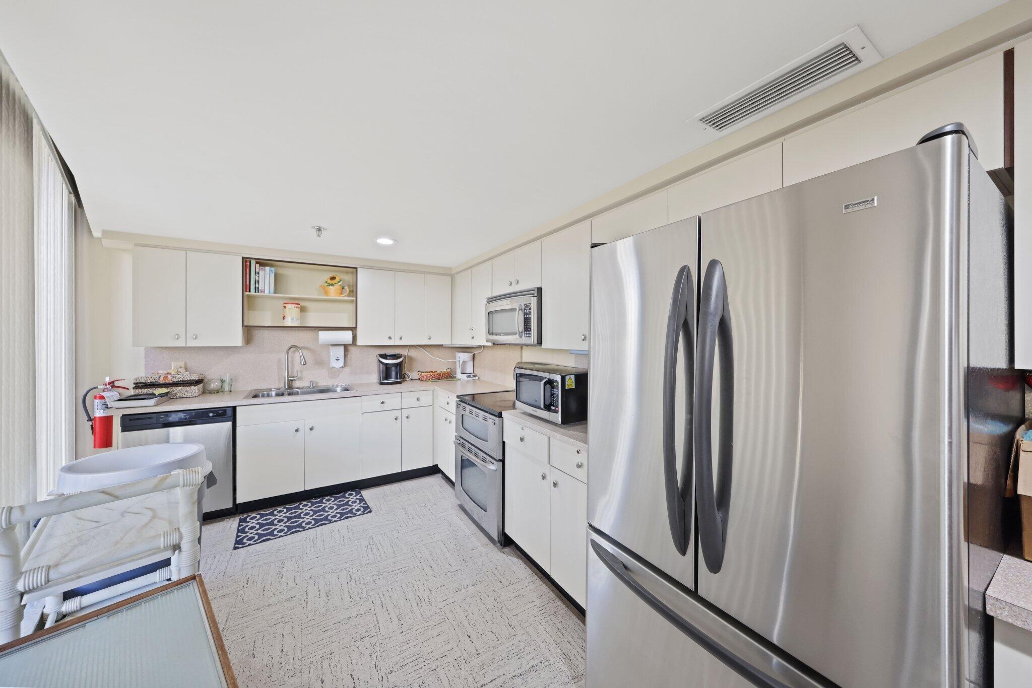 1401 S Ocean Boulevard 3090 Property Photo 32
