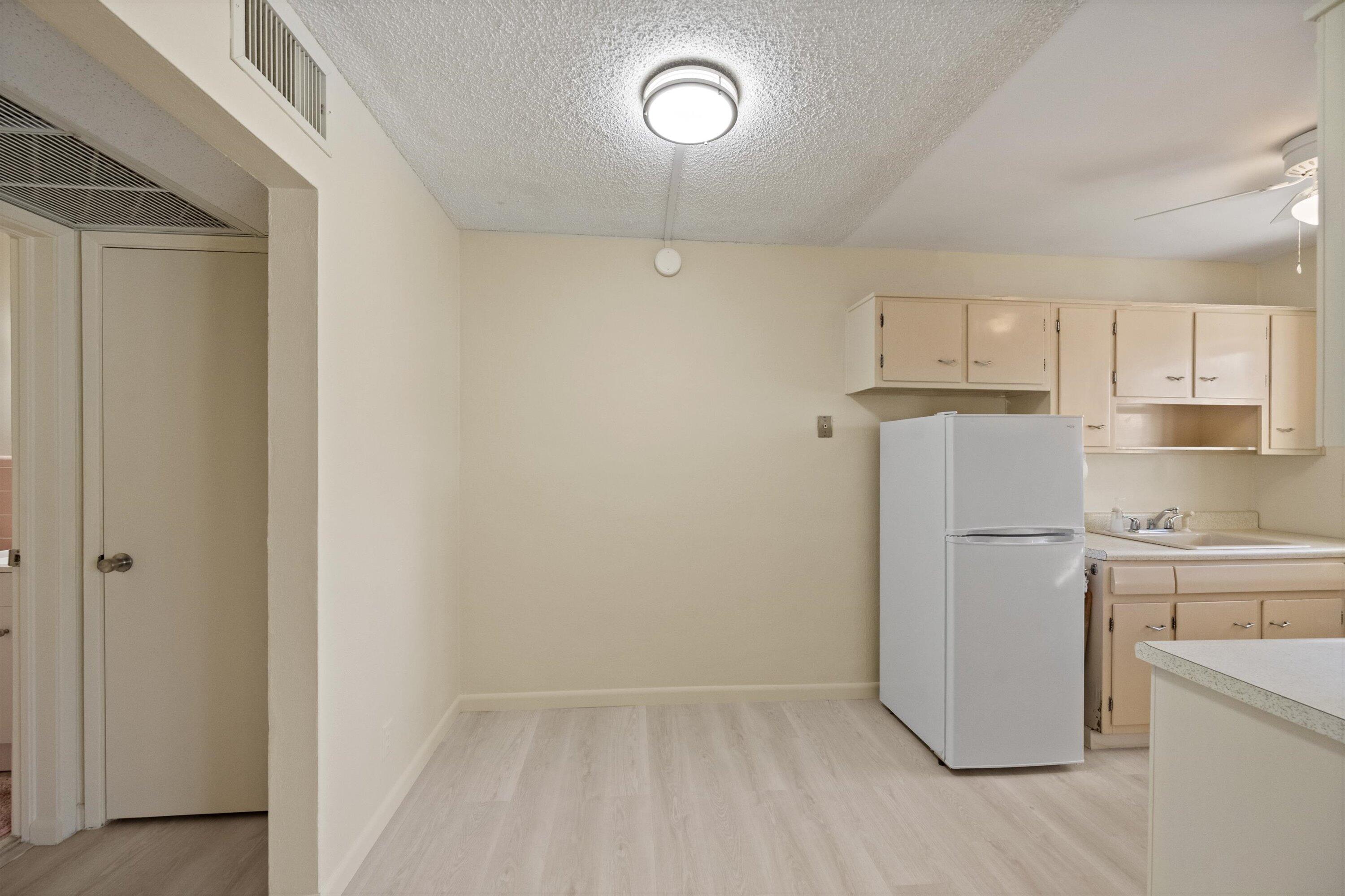 3205 Se 7th Street 206 Property Photo 12