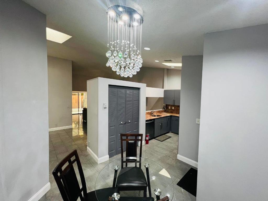 4241 Green Forest Way Property Photo 10