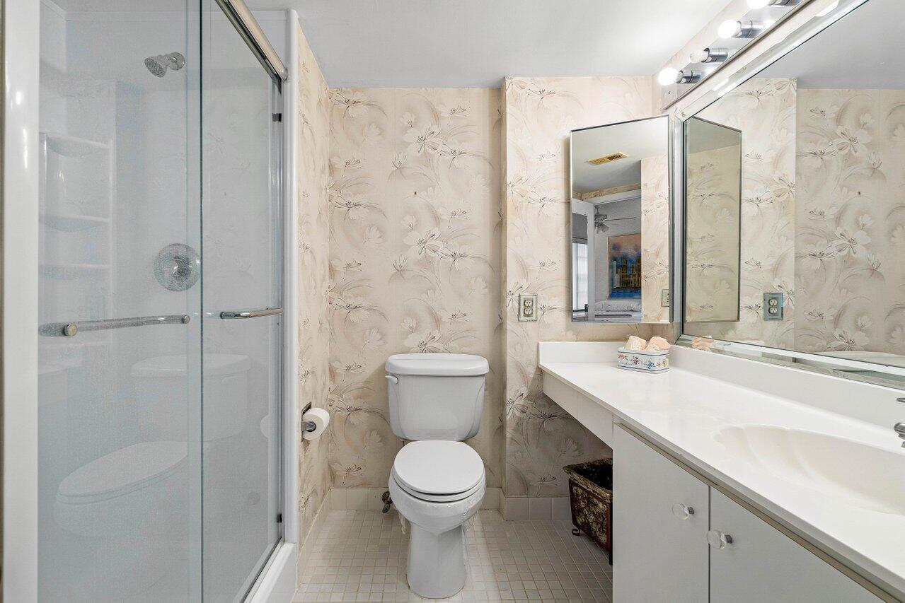 27 Southport Lane C Property Photo 27