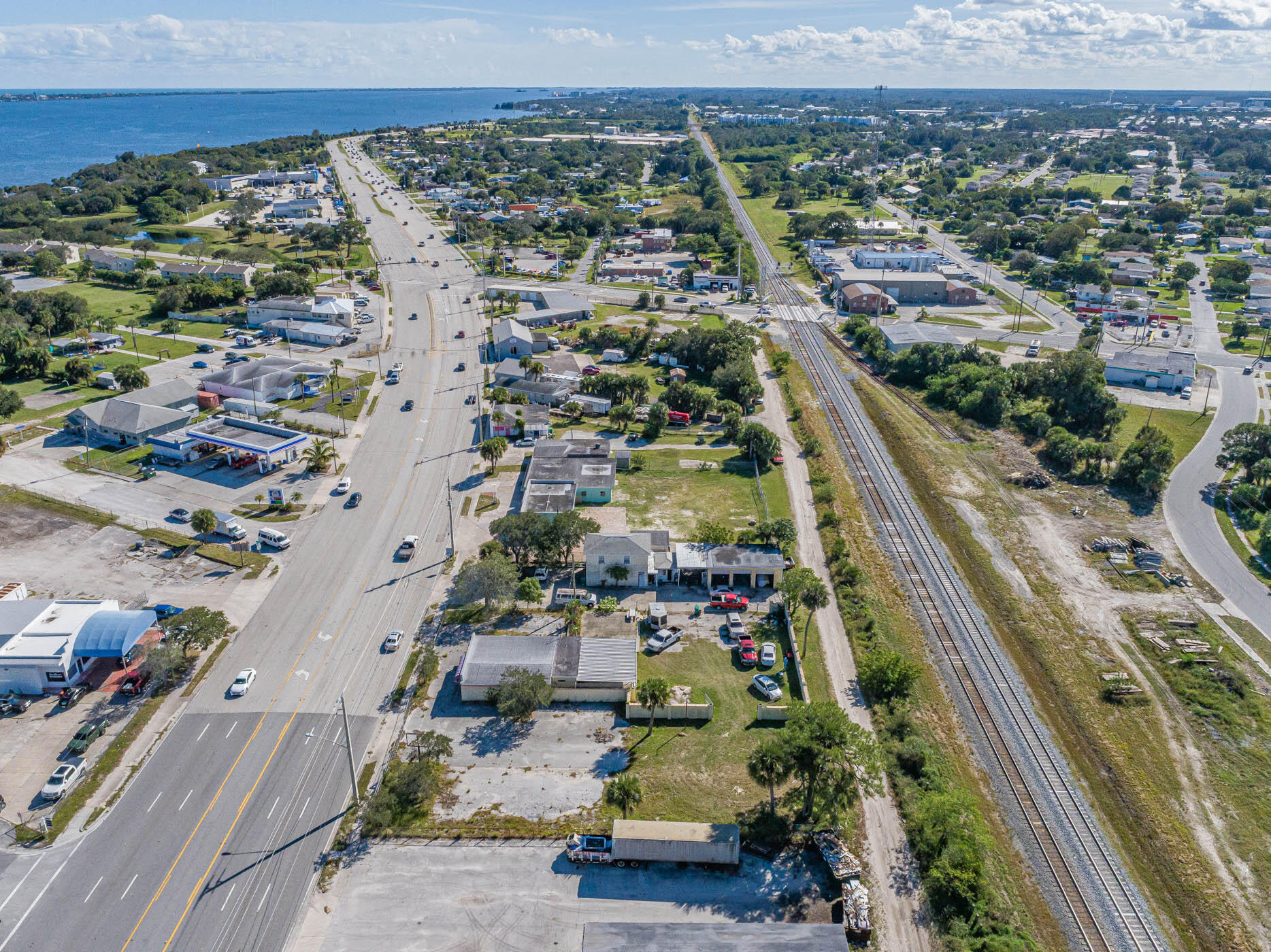 2814 S Harbor City Boulevard Property Photo 2
